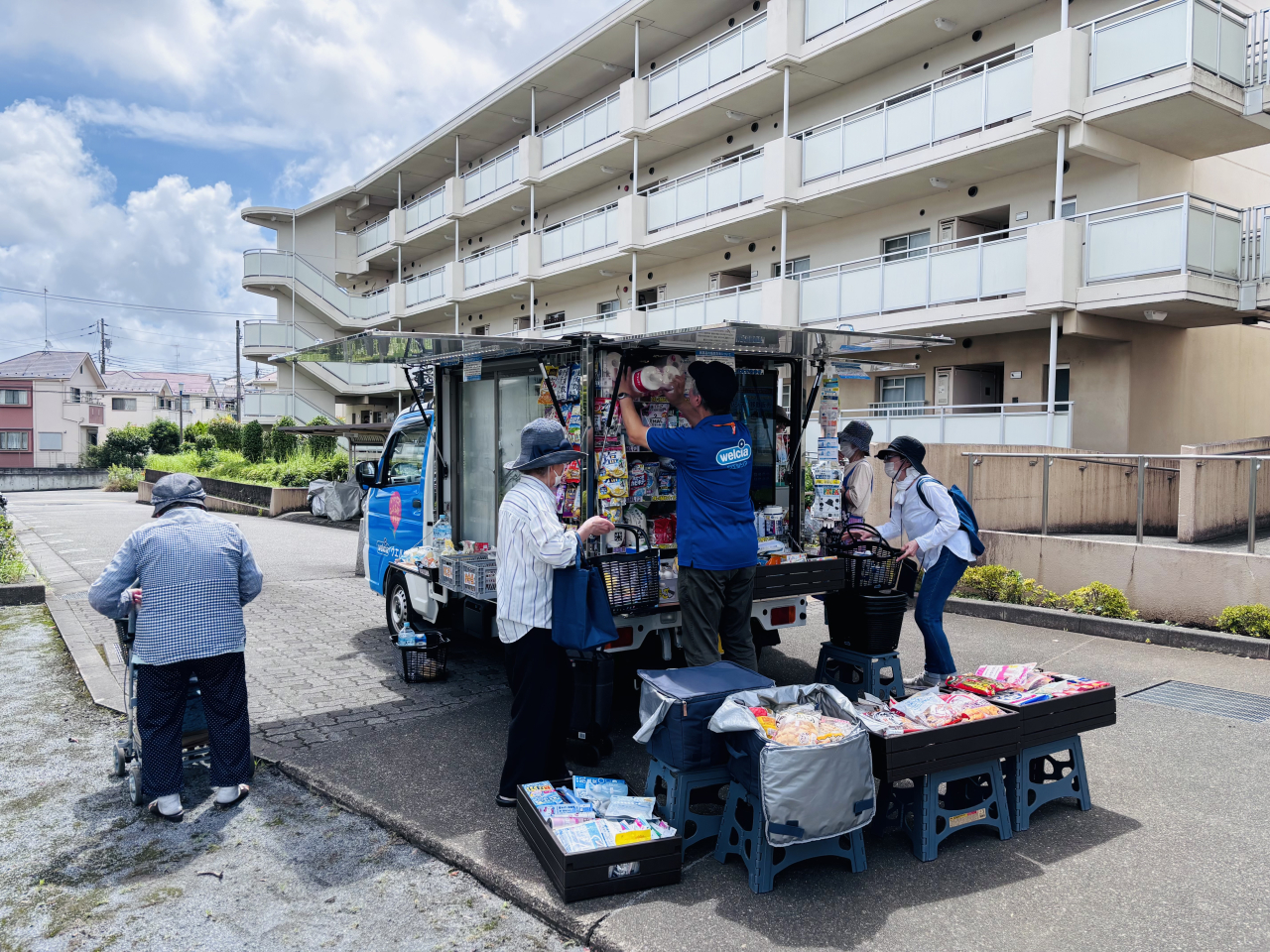 都営高ヶ坂第2アパートで、ウエルシアによる移動販売が開始しました!